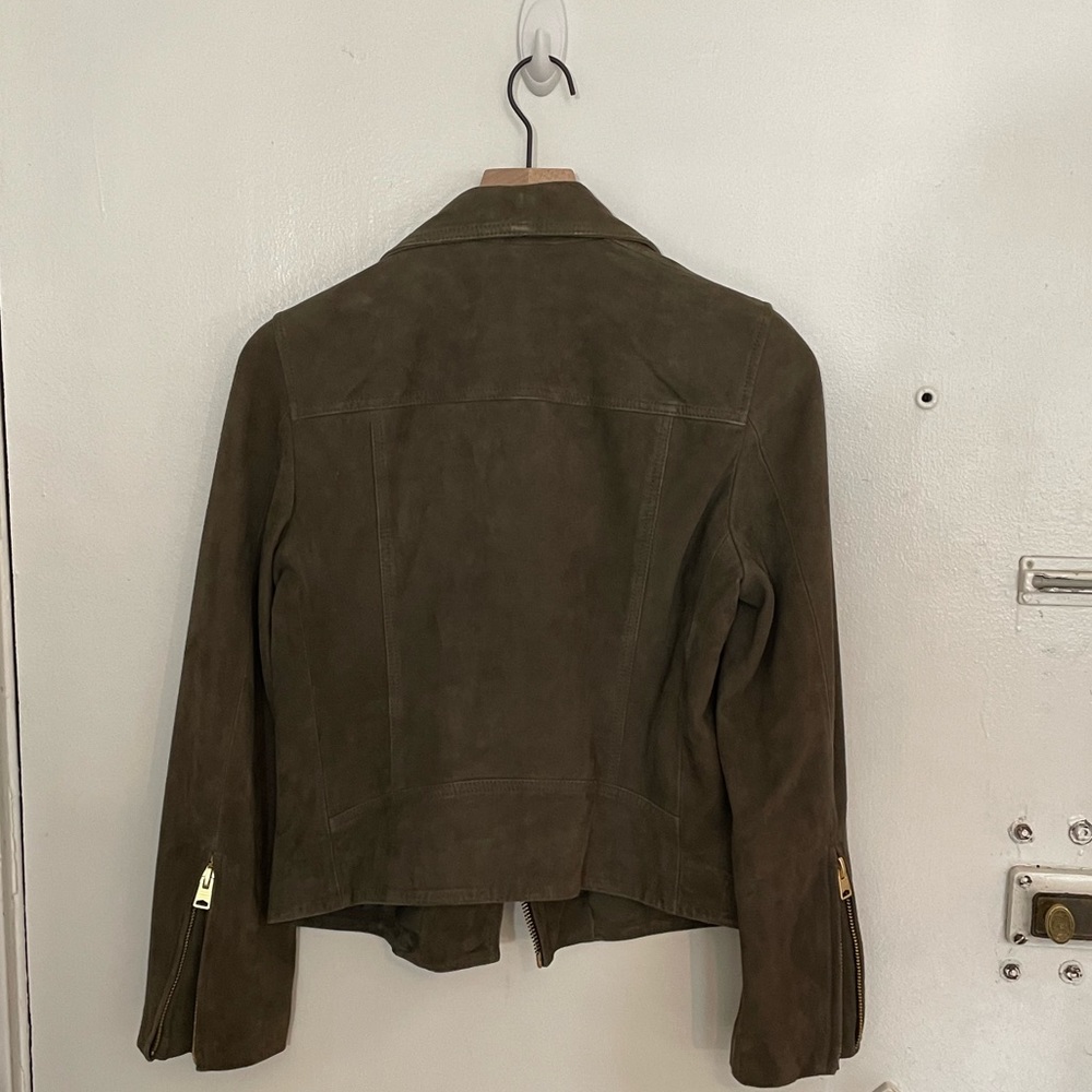 Leather Jacket💚 - Picture 2 of 3